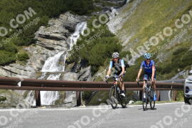 Photo #2752730 | 26-08-2022 11:33 | Passo Dello Stelvio - Waterfall curve BICYCLES