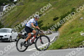 Photo #2442879 | 30-07-2022 12:49 | Passo Dello Stelvio - Waterfall curve BICYCLES