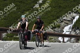 Fotó #3689439 | 31-07-2023 12:30 | Passo Dello Stelvio - Vízesés kanyar Bicajosok