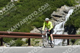 Photo #2289198 | 12-07-2022 10:56 | Passo Dello Stelvio - Waterfall curve BICYCLES