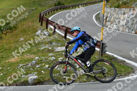 Photo #4067404 | 25-08-2023 13:55 | Passo Dello Stelvio - Waterfall curve BICYCLES