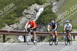 Photo #3383379 | 08-07-2023 09:35 | Passo Dello Stelvio - Waterfall curve BICYCLES