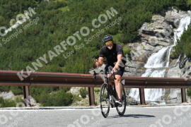 Photo #2594575 | 11-08-2022 13:04 | Passo Dello Stelvio - Waterfall curve BICYCLES