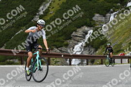Photo #2689578 | 20-08-2022 11:31 | Passo Dello Stelvio - Waterfall curve BICYCLES