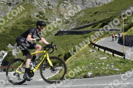 Photo #3360378 | 05-07-2023 10:10 | Passo Dello Stelvio - Waterfall curve BICYCLES