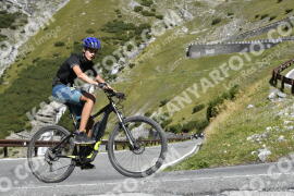 Photo #2751966 | 26-08-2022 10:59 | Passo Dello Stelvio - Waterfall curve BICYCLES