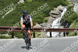 Photo #2307364 | 15-07-2022 11:14 | Passo Dello Stelvio - Waterfall curve BICYCLES
