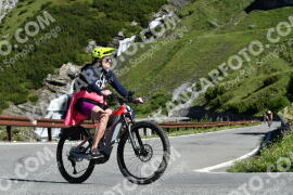 Photo #2183545 | 25-06-2022 09:30 | Passo Dello Stelvio - Waterfall curve BICYCLES