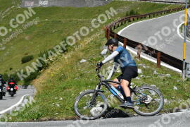 Fotó #2515460 | 05-08-2022 12:19 | Passo Dello Stelvio - Vízesés kanyar Bicajosok
