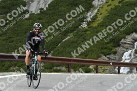 Photo #2689562 | 20-08-2022 11:31 | Passo Dello Stelvio - Waterfall curve BICYCLES