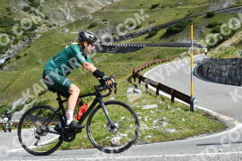 Photo #2412293 | 26-07-2022 10:17 | Passo Dello Stelvio - Waterfall curve BICYCLES
