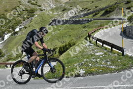 Photo #3102155 | 15-06-2023 09:54 | Passo Dello Stelvio - Waterfall curve BICYCLES
