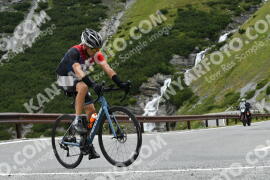 Photo #2459424 | 31-07-2022 14:09 | Passo Dello Stelvio - Waterfall curve BICYCLES