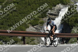 Photo #3243258 | 26-06-2023 10:05 | Passo Dello Stelvio - Waterfall curve BICYCLES