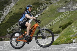 Photo #2128999 | 13-06-2022 12:30 | Passo Dello Stelvio - Waterfall curve BICYCLES