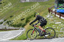 Photo #2444149 | 30-07-2022 12:23 | Passo Dello Stelvio - Waterfall curve BICYCLES