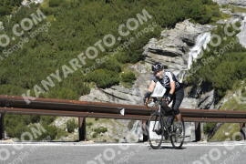Photo #2726468 | 24-08-2022 11:24 | Passo Dello Stelvio - Waterfall curve BICYCLES