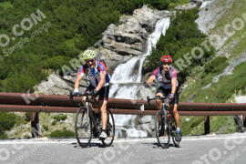 Photo #2296008 | 13-07-2022 11:22 | Passo Dello Stelvio - Waterfall curve BICYCLES