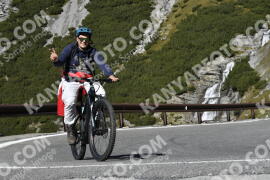 Photo #2891655 | 21-09-2022 11:40 | Passo Dello Stelvio - Waterfall curve BICYCLES