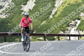 Photo #2356129 | 19-07-2022 13:43 | Passo Dello Stelvio - Waterfall curve BICYCLES