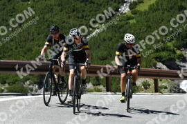Photo #2254368 | 08-07-2022 14:20 | Passo Dello Stelvio - Waterfall curve BICYCLES
