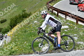 Photo #2192080 | 25-06-2022 13:31 | Passo Dello Stelvio - Waterfall curve BICYCLES