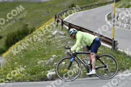 Photo #3268154 | 28-06-2023 14:30 | Passo Dello Stelvio - Waterfall curve BICYCLES