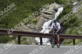 Photo #3547736 | 22-07-2023 09:25 | Passo Dello Stelvio - Waterfall curve BICYCLES