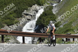 Foto #3465904 | 15-07-2023 10:36 | Passo Dello Stelvio - Curva di cascata BICICLETTA