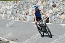 Photo #2384489 | 24-07-2022 14:39 | Passo Dello Stelvio - Waterfall curve BICYCLES