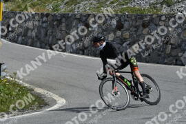 Photo #3619963 | 29-07-2023 10:53 | Passo Dello Stelvio - Waterfall curve BICYCLES