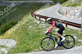 Photo #2199150 | 26-06-2022 13:39 | Passo Dello Stelvio - Waterfall curve BICYCLES