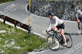 Photo #2194234 | 26-06-2022 11:09 | Passo Dello Stelvio - Waterfall curve BICYCLES