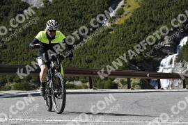 Photo #2869680 | 12-09-2022 15:32 | Passo Dello Stelvio - Waterfall curve BICYCLES
