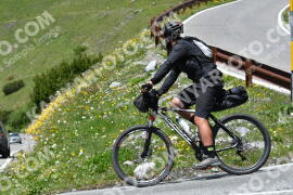 Photo #2204351 | 27-06-2022 13:30 | Passo Dello Stelvio - Waterfall curve BICYCLES