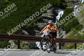 Foto #3969700 | 19-08-2023 14:27 | Passo Dello Stelvio - Waterfall Kehre BICYCLES