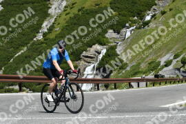 Photo #2336131 | 17-07-2022 10:55 | Passo Dello Stelvio - Waterfall curve BICYCLES