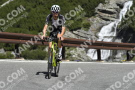 Photo #3532844 | 18-07-2023 10:52 | Passo Dello Stelvio - Waterfall curve BICYCLES