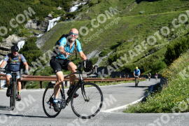 Photo #2183412 | 25-06-2022 09:23 | Passo Dello Stelvio - Waterfall curve BICYCLES