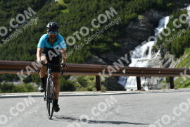 Photo #2199094 | 26-06-2022 16:27 | Passo Dello Stelvio - Waterfall curve BICYCLES