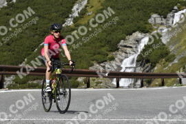 Fotó #2842488 | 10-09-2022 11:23 | Passo Dello Stelvio - Vízesés kanyar Bicajosok