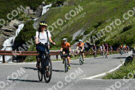 Photo #2184164 | 25-06-2022 09:55 | Passo Dello Stelvio - Waterfall curve BICYCLES