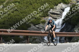Photo #3123589 | 17-06-2023 10:03 | Passo Dello Stelvio - Waterfall curve BICYCLES