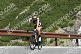 Photo #2680387 | 17-08-2022 09:48 | Passo Dello Stelvio - Waterfall curve BICYCLES