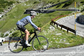Photo #2242405 | 06-07-2022 10:16 | Passo Dello Stelvio - Waterfall curve BICYCLES