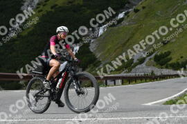 Photo #2582399 | 10-08-2022 14:46 | Passo Dello Stelvio - Waterfall curve BICYCLES