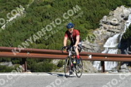 Photo #2620067 | 13-08-2022 09:57 | Passo Dello Stelvio - Waterfall curve BICYCLES