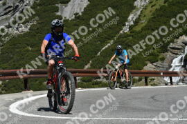 Photo #2159164 | 19-06-2022 10:24 | Passo Dello Stelvio - Waterfall curve BICYCLES