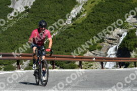 Photo #2336537 | 17-07-2022 10:05 | Passo Dello Stelvio - Waterfall curve BICYCLES