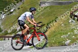 Photo #2669198 | 16-08-2022 11:18 | Passo Dello Stelvio - Waterfall curve BICYCLES